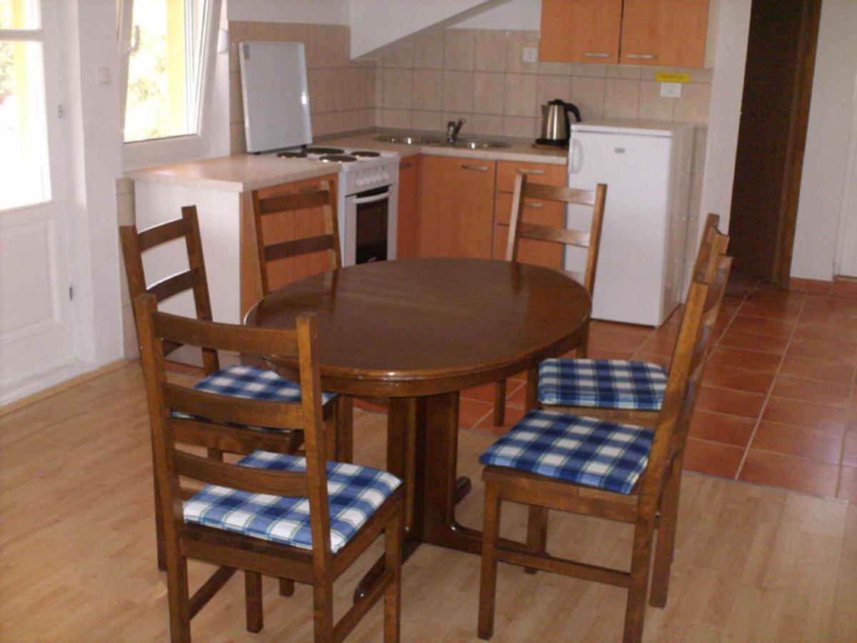 Apartment Luna Molunat Luaran gambar